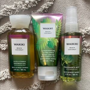 Bath & Body Works Waikiki Beach Coconut Travel Set